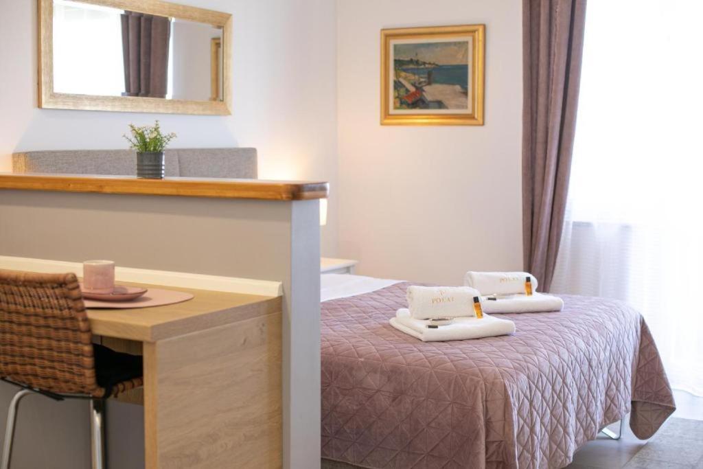 Polai Boutique Apartments With Free Parking Bagian luar foto