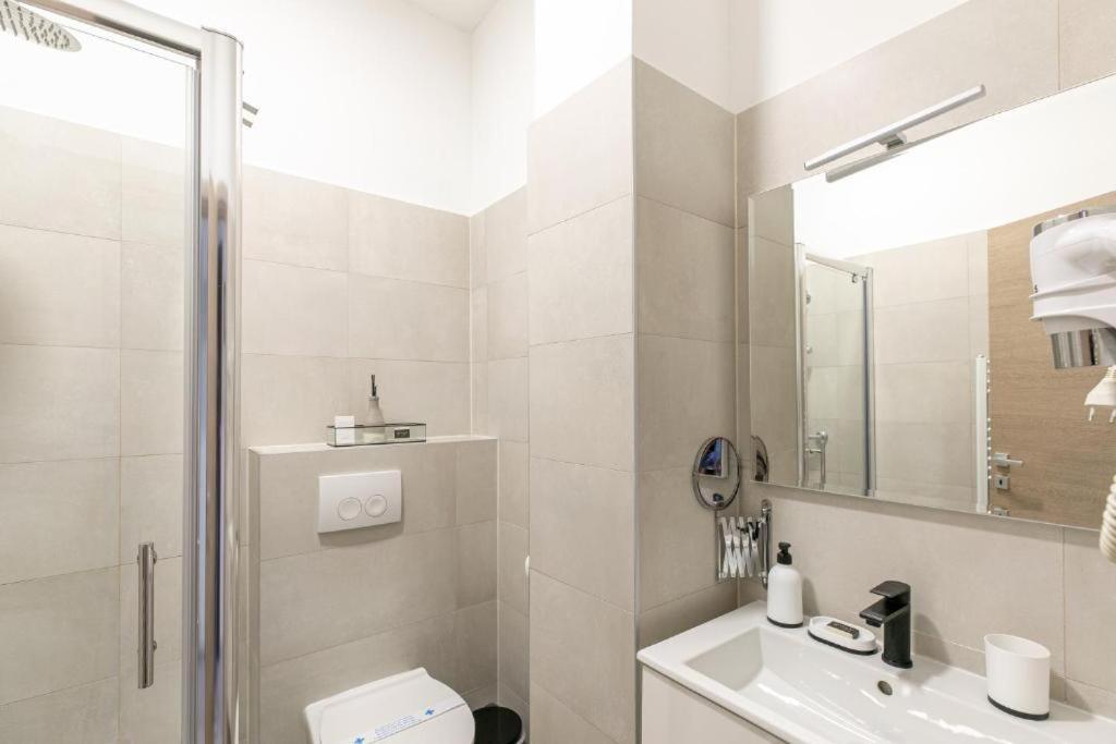 Polai Boutique Apartments With Free Parking Bagian luar foto