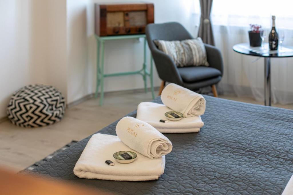 Polai Boutique Apartments With Free Parking Bagian luar foto