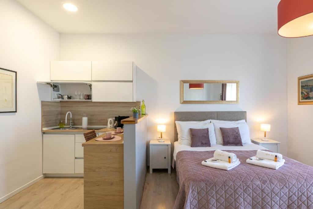 Polai Boutique Apartments With Free Parking Bagian luar foto